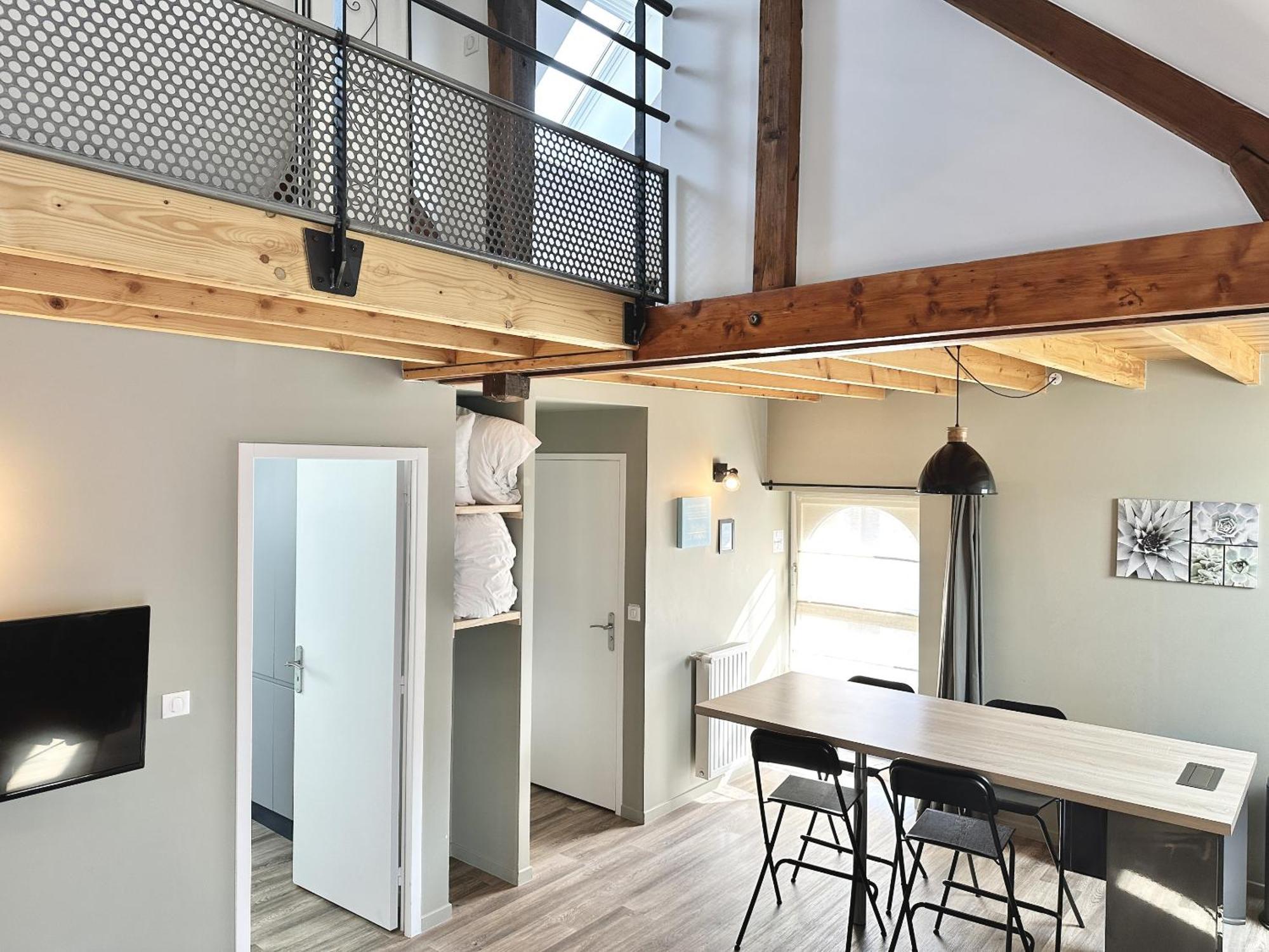Apartamento Le Patio De Loiseau Le Mans Exterior foto